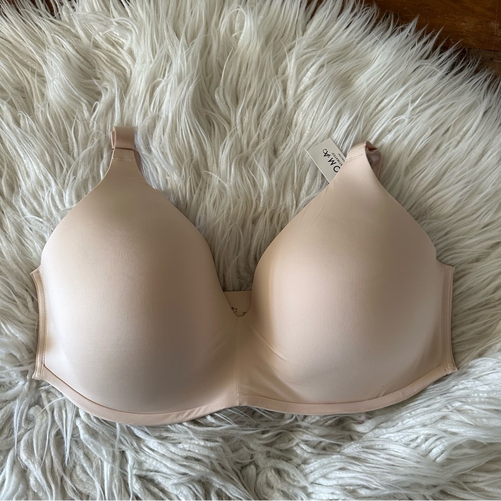 Soma vanishing 360 wireless bra Pale Sand‎ size 40DD NWT